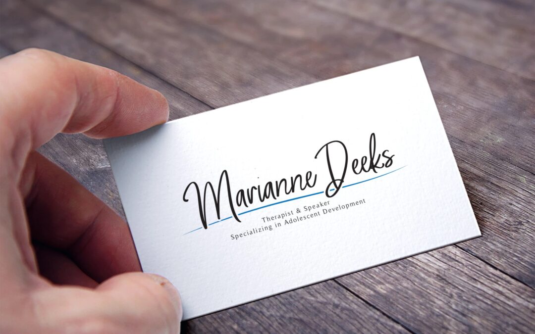 Marianne Deeks – Logo Design
